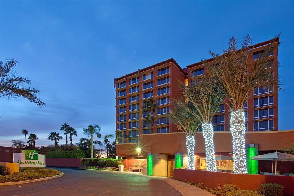 Holiday Inn Express & Suites Phoenix - Midtown, An Ihg Hotel Zewnętrze zdjęcie